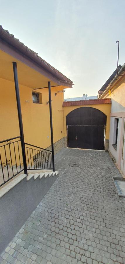 Apartmanystocklova2 Bardejov Luaran gambar